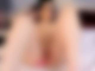 HornyyMilff's Live Sex Cam Show
