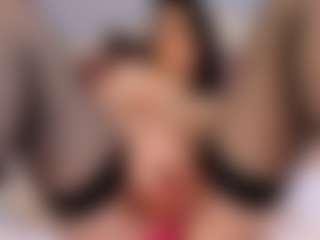 HornyyMilff's Live Sex Cam Show