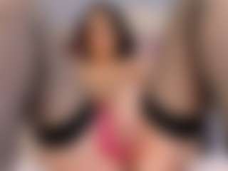 HornyyMilff's Live Sex Cam Show