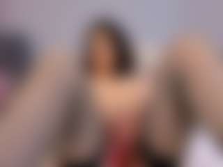 HornyyMilff's Live Sex Cam Show