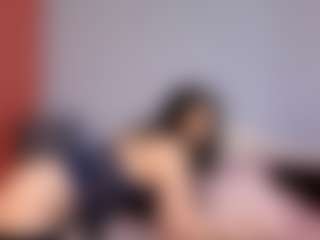 HornyyMilff's Live Sex Cam Show