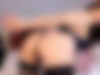 HornyyMilff's Live Sex Cam Show