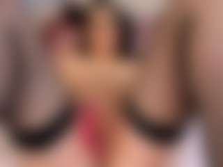 HornyyMilff's Live Sex Cam Show
