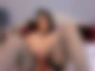 HornyyMilff's Live Sex Cam Show