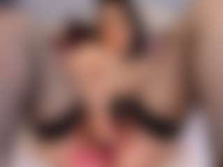 HornyyMilff's Live Sex Cam Show