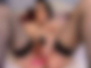 HornyyMilff's Live Sex Cam Show