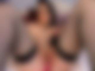 HornyyMilff's Live Sex Cam Show