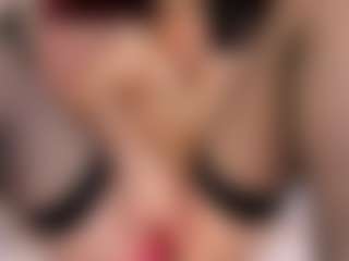 HornyyMilff's Live Sex Cam Show