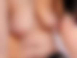 HornyyMilff's Live Sex Cam Show