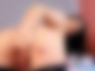 HornyyMilff's Live Sex Cam Show