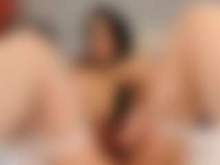 HornyyMilff's Live Sex Cam Show