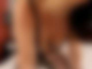 HornyyMilff's Live Sex Cam Show