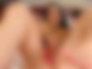 HornyyMilff's Live Sex Cam Show