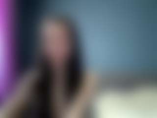 Live cam show with Lora - Solo on StripNow