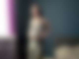 Lora's Live Sex Cam Show