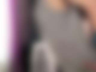 Live cam show with Lora - Strip on crypto-cams