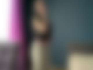 Lora's Live Sex Cam Show