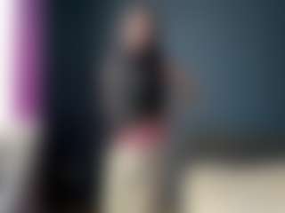 Lora's Live Sex Cam Show