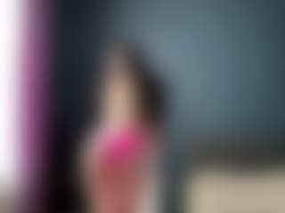 Live cam show with Lora - Nora on Camsoda