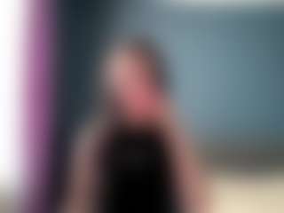 Live cam show with Lora - Solo on TottyGirls