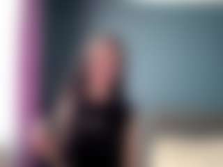 Lora's Live Sex Cam Show