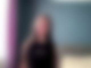 Lora's Live Sex Cam Show