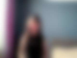 Lora's Live Sex Cam Show