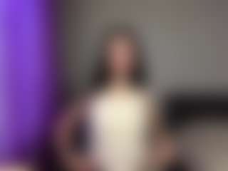 Live cam show with Lora - New Big Ass on Chatstar