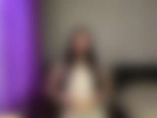 Lora's Live Sex Cam Show