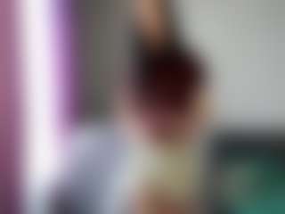 Lora's Live Sex Cam Show
