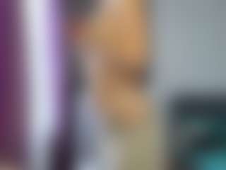 Lora's Live Sex Cam Show
