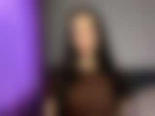 Lora's Live Sex Cam Show