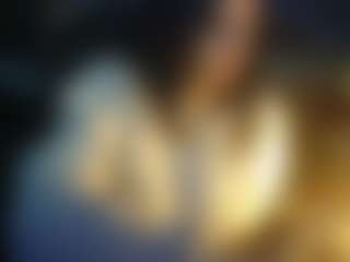 Live cam show with justlayneej - Drinking on crypto-cams