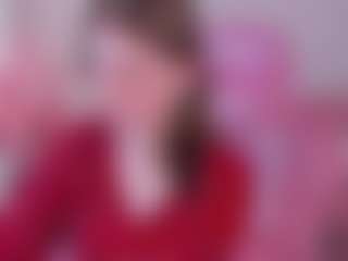 Live cam show with Lilli - Petite on justonemore.cc
