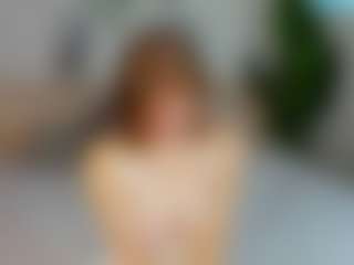 Live cam show with Lilli - Erotic Dance on Big Tits