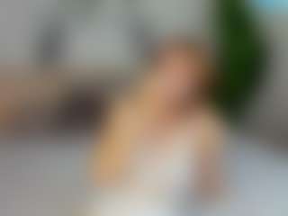 Live cam show with Lilli - Ass Bouncing on hrnylive.com
