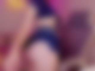 Live cam show with Lilli - Anal on Camsoda