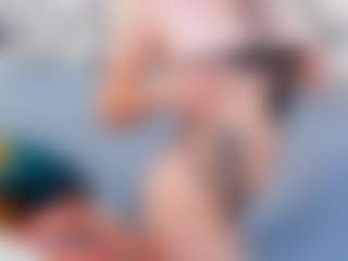 Live cam show with Lilli - Tattoos on CamClone
