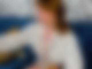 Live cam show with Lilli - White on Pornisteam.com