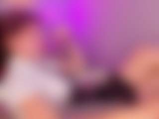 Live cam show with Lilli - Bikini on CamClone