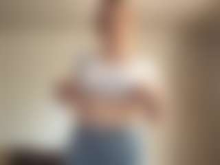 Live cam show with LisandraCelenza - Squirt Blonde Hair on liverealitysex.com