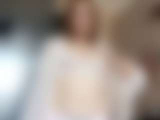 Live cam show with LisandraCelenza - Strapon on Camsoda