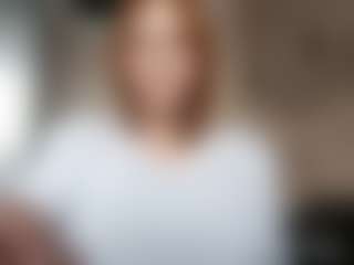Live cam show with LisandraCelenza - Squirt White on Sweet Sext