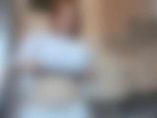 Live cam show with LisandraCelenza - Blonde Hair HD on Cam Slut