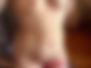 Live cam show with LisandraCelenza - Handjob on Dare Cams