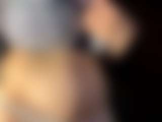 LisandraCelenza's Live Sex Cam Show
