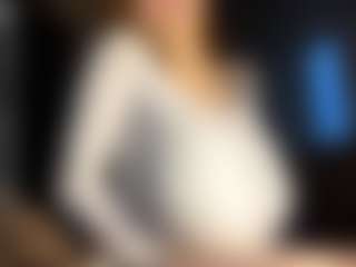 Live cam show with LisandraCelenza - Strapon on StripNow