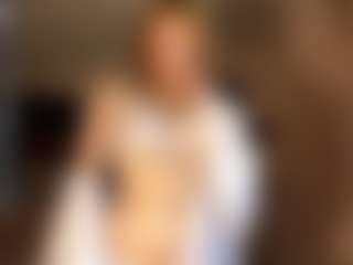 LisandraCelenza's Live Sex Cam Show