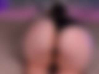 Live cam show with m1reyalin - Booty on Camsoda
