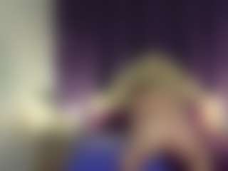 Live cam show with MadamMoreau - Spy MILF on Porn Luv